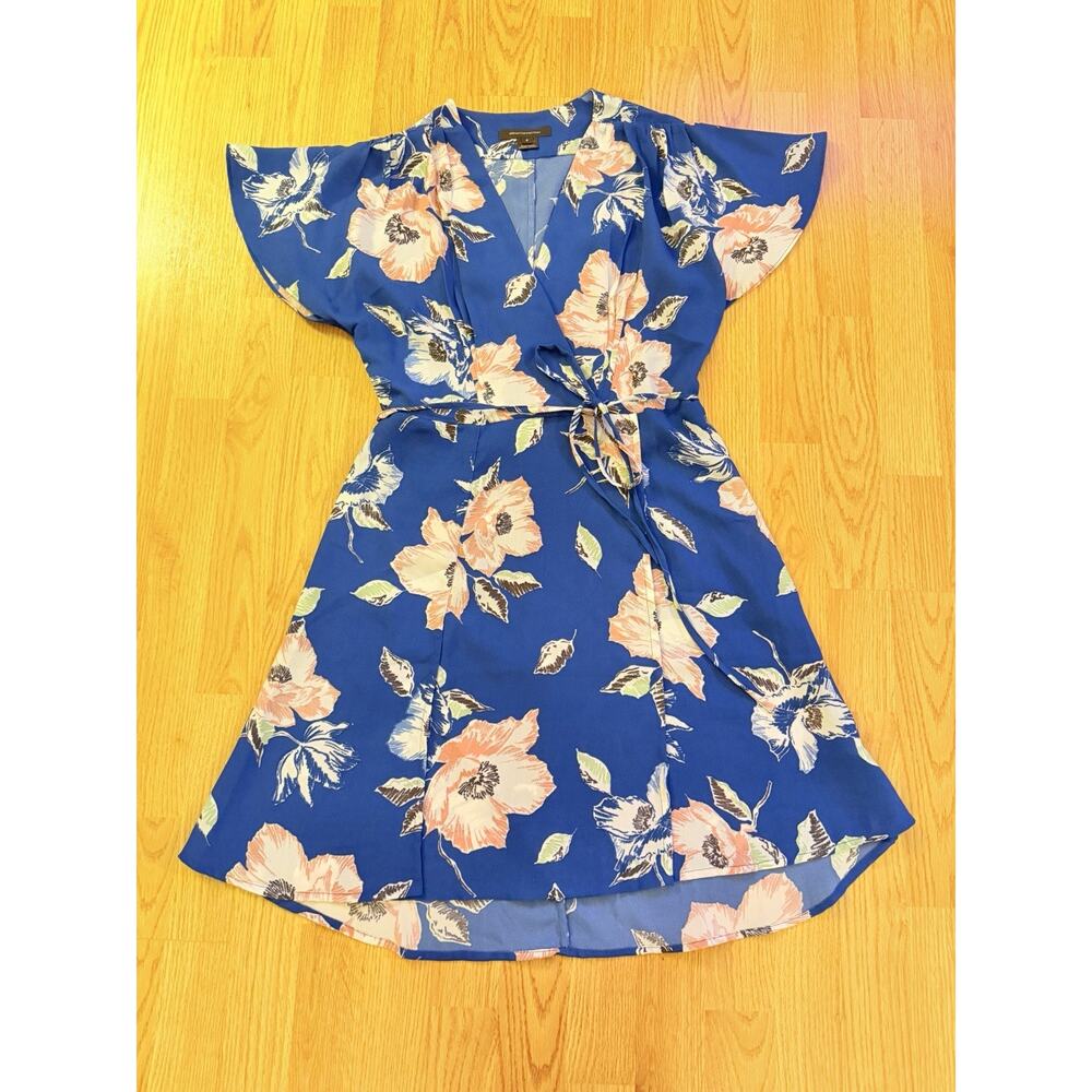 French Connection Women’s Blue Floral Dress Faux Wrap V-neck Sz 8 Flutter Sleeve